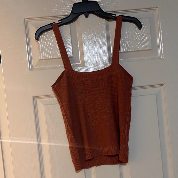 Absolutely Famous Sweater and Top - Picture 6 of 7